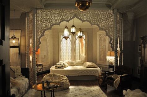 Converting a bedroom into an exotic moroccan dream is an exciting as well as a tedious. wendy beauchamp bedroom - Google Search | Moroccan bedroom ...