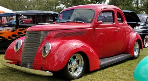 Pin by Russell Ford on Texas Classic Cars | Antique cars, Classic cars