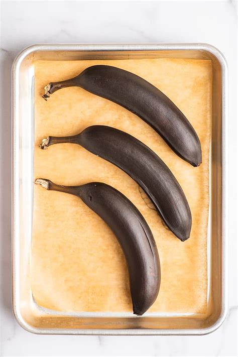You can slow roast bananas in the oven until they are ripe enough to use in a recipe (it only takes about 30 minutes). The best and fastest way to quickly ripen bananas for ...