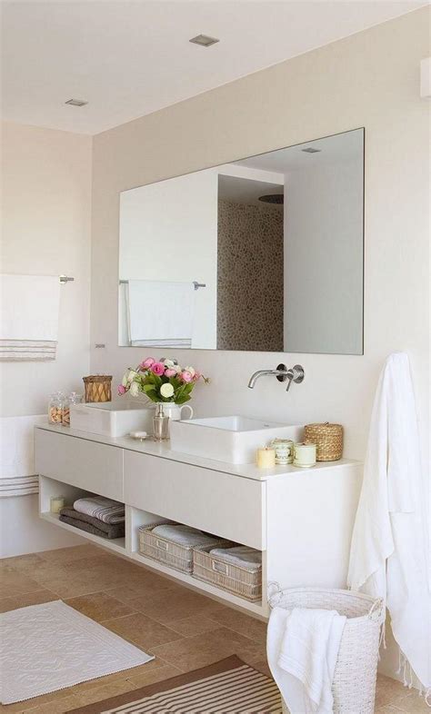 Une salle de bain italienne peut quasiment s'installer dans toutes les configurations de salles de bains. Petite salle de bain moderne ou comment aménager un espace ...