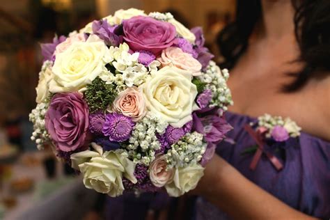 Add wedding gift baskets to your selection of april wedding flowers at checkout and give thoughtful thanks to the people who helped put your special day together. light purple | Bridal bouquet flowers, Wedding flower ...