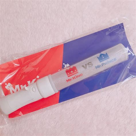 On mar 8 @mayla_classic tweeted: ジャニーズJr. - Mr.KiNG vs Mr.PRiNCE サマステ キンプリ ペンライト ...