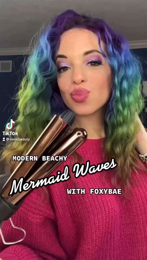 Modern Beachy Mermaid Waves