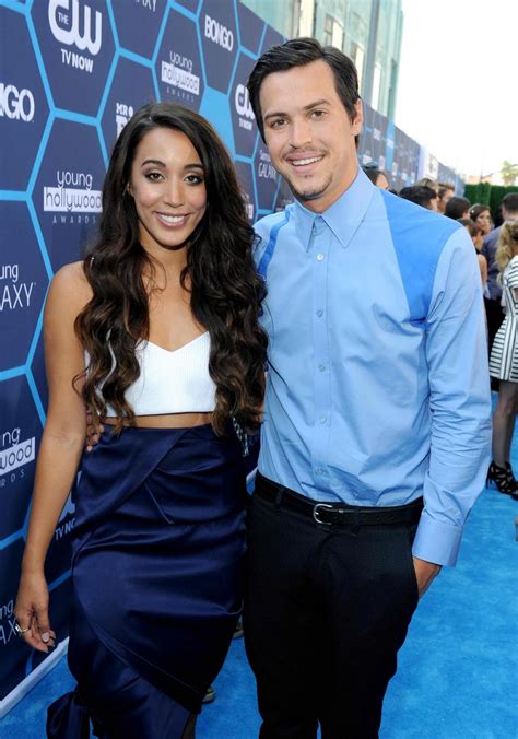 Comment must not exceed 1000 characters. Is Sierra Deaton and Alex Kinsey Married or Still in a ...