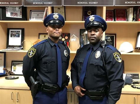 2 New Birmingham Police Officers Take Oath Of Office