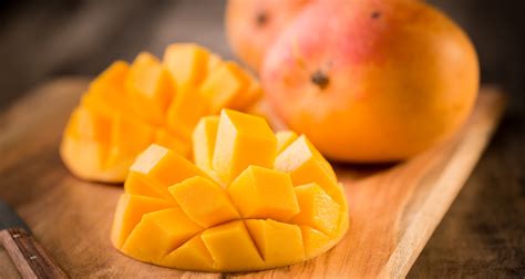 Freezing Mango How To Freeze Whole Cheeks And Pieces Of Mango New