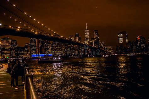 Night Scene Of The Brooklyn Bridge And Downtown Manhattan Editorial