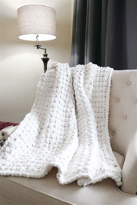 Bernat Blanket Crochet Throw Pattern So Easy Even A Beginner Can Do It