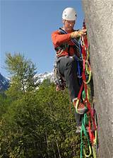 Etrier Climbing Photos