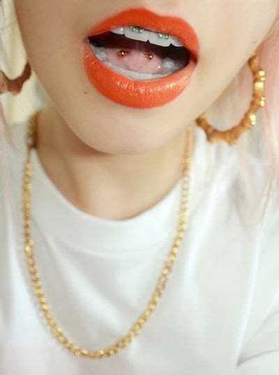 20 tongue 31 edgy examples of facial piercings → jewelry piercing oeil de serpent