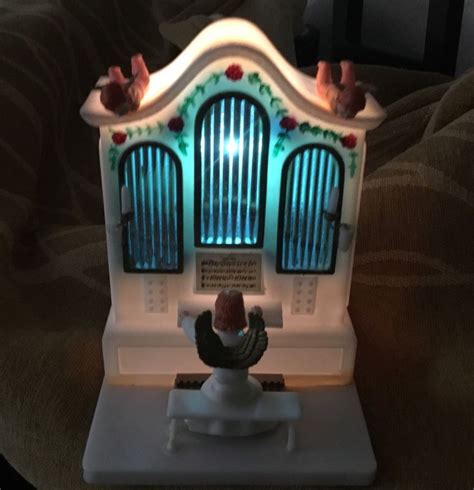 Vintage Hard Plastic Organ With Angels Music Box Silent Night Christmas
