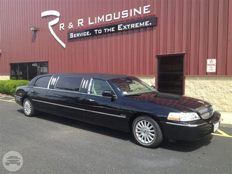 6 Passenger Lincoln Stretch Limousine R And R Limousine Online Reservation
