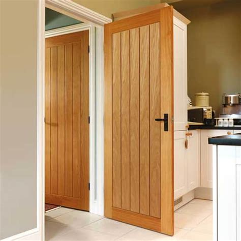 We only use grade 'a' american oak veneers, helping to ensure that our doors are of the highest quality and perform well in every environment. JB Kind Thames Internal Oak Veneer Unfinished Fire Doors ...