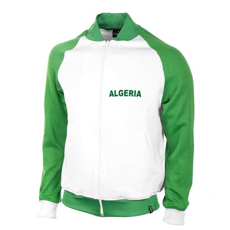 Ce livescore affiche les resultats foot en direct des differents championnats et coupes en algerie. Algérie années 80