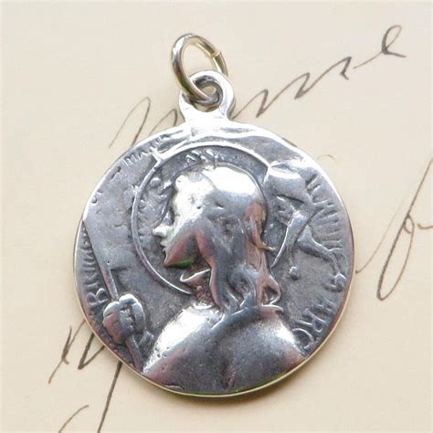 St Joan Of Arc Medal Patron Of Strong Women Soldiers Etsy Necklaces