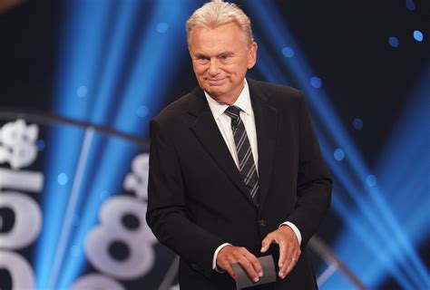 10 stars to replace pat sajak on wheel of fortune parade
