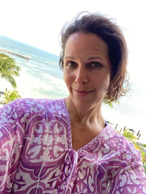 Dana Jacobson on Twitter: "Gotta say the wait for your COVID test while