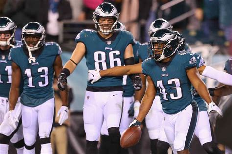 Nfc East Standings Eagles Cowboys In Position For Playoff Push