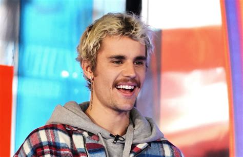 Justin bieber spent much of last year on hiatus, working on his mental and physical health and on becoming a better person and a deeper artist. Justin Bieber's New Album 'Changes': 6 Things We Want to ...