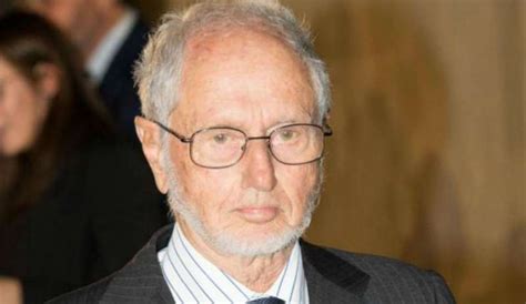 Il famoso immunologo che si è battuto contro l'emarginazione dei malati di aids era ricoverato al gemelli. E' morto l'immunologo Fernando Aiuti - Interris.it