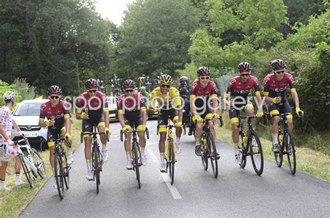 Wallpaper for desktop 1920 x 1080. Egan Bernal & Team Ineos Champagne Moment Stage 21 Tour ...