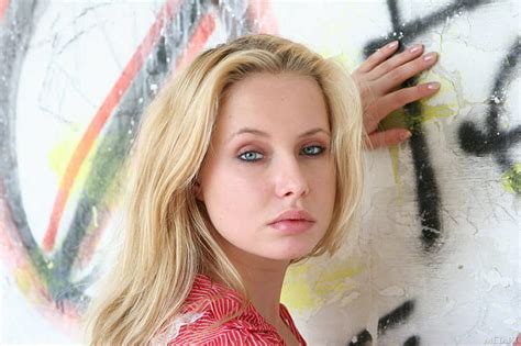 X Px Free Download HD Wallpaper Koika Blonde Women Blue Eyes Met Art Russian