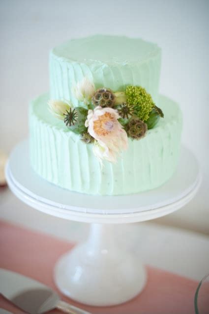 38 Gentle Mint Green Colored Wedding Cakes Weddingomania