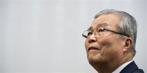정치 민주당 지도부, 재보선 참패 책임지고 총사퇴 결의. 김종인, 민주당 탈당계 제출했다. 비례대표 국회의원직은 자동 ...