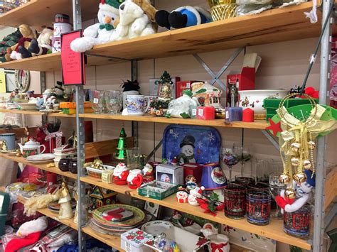 9 Things to Always Buy at a Thrift Store > From Under a Palm Tree