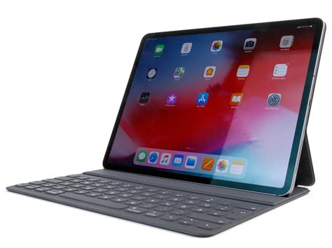 The latest ipad pro models feature a powerful m1 there are two different ipad pro models currently available. Test: Apple iPad Pro 12.9 (2018, LTE, 256 GB) Surfplatta ...