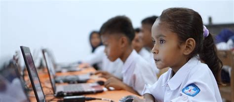 .pandemi covid 19 corona ini penulis akan berbagi perangkat pembelajaran bahasa inggris untuk kelas 7 8 dan 9 salah satu perangkat yang dibutuhkan musim pandemi : Perangkat Pembelajaran Pada Musim Covid 19 - Pandemi Covid ...