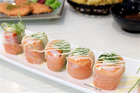 We serve exquisite japanese cuisine with the philosophy of bringing quality japanese food at affordable prices to the masses, against a modern and casual backdrop. Sushi Mentai @ Taman Desa: Cheap yet High Quality Sushi ...