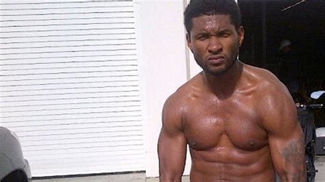 Usher Showing Us His Workout To Get 2017 Started Off Right Youtube