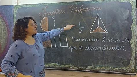 Una frazione impropria si dice apparente se il numeratore è multiplo del denominatore. Frações Própria e Imprópria 2 - YouTube