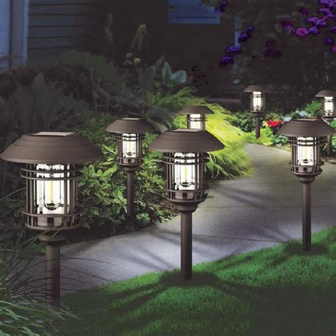 Gambar Lampu Taman Rumah Minimalis