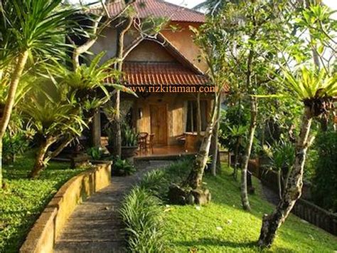 10 contoh desain rumah bali diatas mungkin sudah ada yang cocok buat anda? Desain Taman Gaya Bali | Gambar Desain Rumah Minimalis