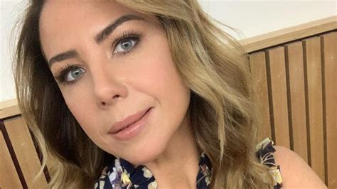 Kate Ritchie Stuns Instagram With ‘silly Cake Making Skills Herald Sun