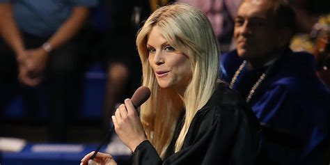 Tiger woods asks for lawsuit over employee's death to be thrown out). Elin Nordegren Graduates, Jokes About Tiger Woods In ...