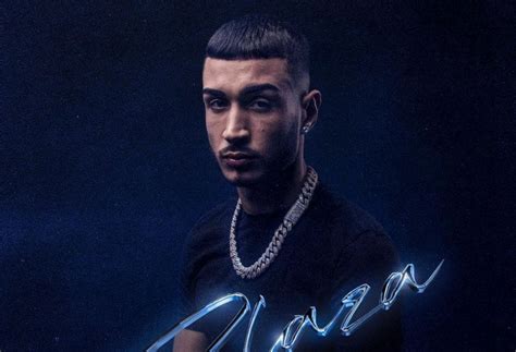 Inizia a scrivere le prime rime nel 2011, all'età di 13 anni, per poi debuttare due anni. Capo Plaza, svelata la tracklist e i featuring del nuovo ...