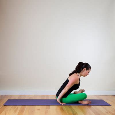 Basic Stretches For Tight Hips From Popsugar Tumbex