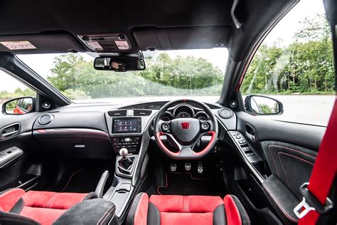 The honda civic type r is the high performance version of the civic compact car made by honda. Honda Civic Type R - Best Hot Hatch For Pakistan ...