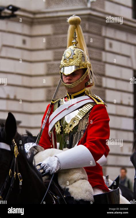Queen Life Guards Hi Res Stock Photography And Images Alamy