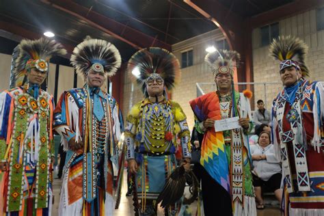 Native American Pow Wow At Oc Fairgrounds Celebrates Culture And Roots