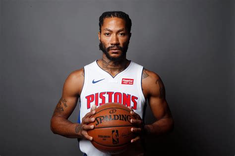 Derrick Roses Impressive Net Worth For 2023 Contract Nba Salary