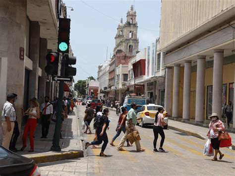 According to the quintana roo monitoring system, the northern region, including cancun, isla mujeres, holbox, puerto morelos, playa del carmen and cozumel is in the orange light stage, but the south of the state has slipped back into red due to an increase in cases. Semáforo del Covid sigue en NARANJA en Yucatán: hoy, 132 ...