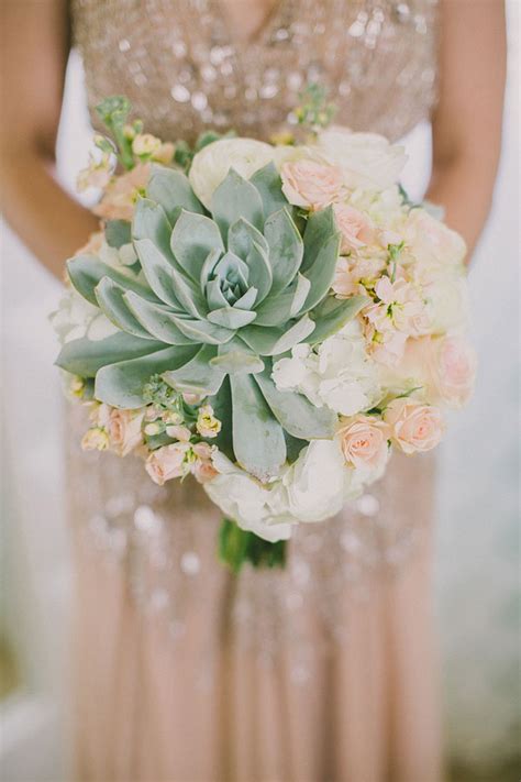 Diy succulent bouquet make your own bridal bouquet with artificial flowers and succulents from afloral.com. 35 Succulent Wedding Ideas for Your Big Day | Tulle ...