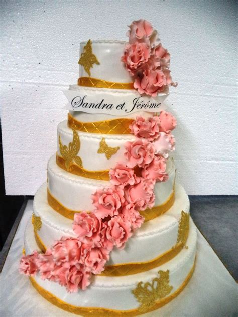 Frangipany Wedding Cakes Pièce montée Wedding cake
