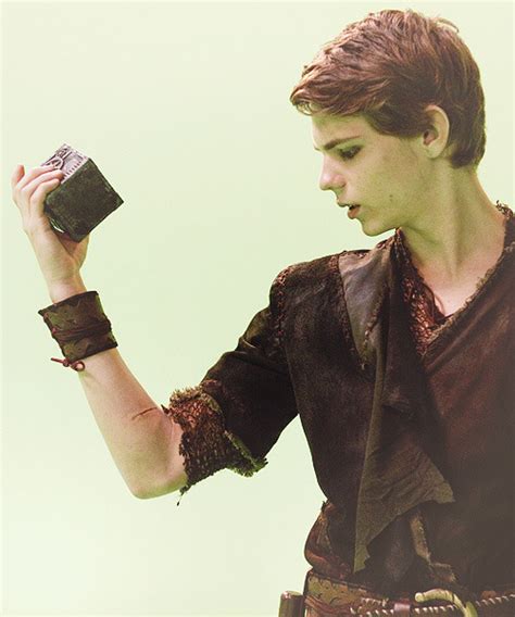 Robbie Kay As Peter Pan In Ouat Robbie Kay Peter Pan Robbie Kay