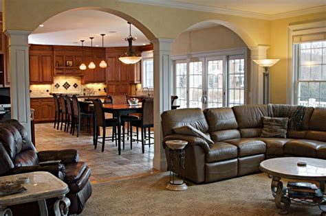 Open floor plans forego walls in favor of connected spaces that flow seamlessly into each other. Arches to divide room..... From Family Room To Kitchen -- Open Floor Plan Just Perfection ...