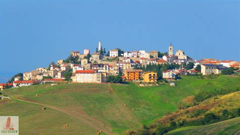 Hill Towns Of Abruzzo Italy Review